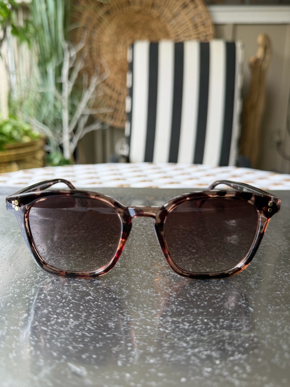Tortoiseshell Square Sunglasses - Brown Rosey Lenses